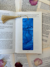 Load image into Gallery viewer, &#39;Ocean Blue&#39; Bookmark
